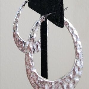 Hammered Silver Tone Teardrop Hoop Earrings Modern Minimalist Boho Chic